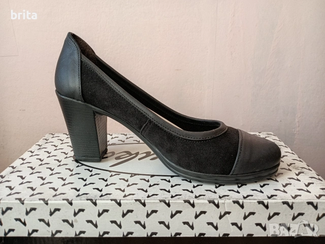 Нови! №37 Обувки Ест Велур и Кожа Ток , снимка 3 - Дамски обувки на ток - 53043160