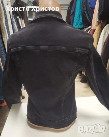 Дамско дънково яке BERSHKA  Размер S, снимка 4 - Якета - 53607312