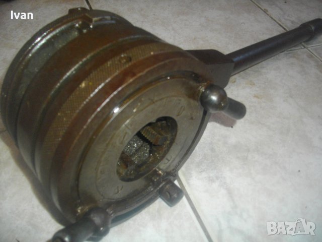 Чешмеджийска Водопроводна Плашка/Винтонарезка/Винторезка-Немска-За Външни Резби Тръби 3/4-1 1/2 Цол, снимка 2 - Други инструменти - 43001697