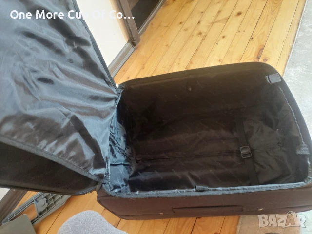 Куфар с количка в добро състояние , снимка 2 - Куфари - 50646121