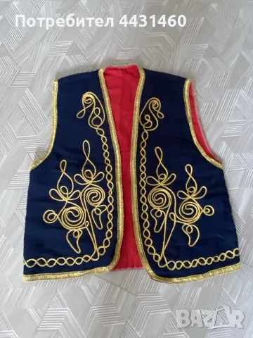 Сценичен фолклорен елек