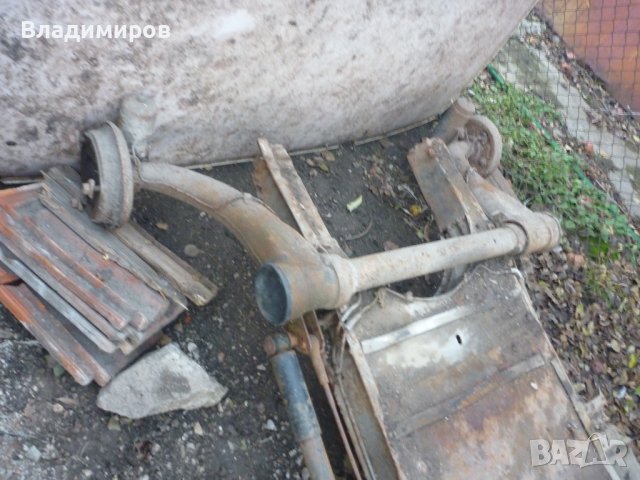 Ситроен 2CV и Ami-6 на части