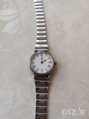 Часовник Luch дамски, снимка 2 - Дамски - 40637996