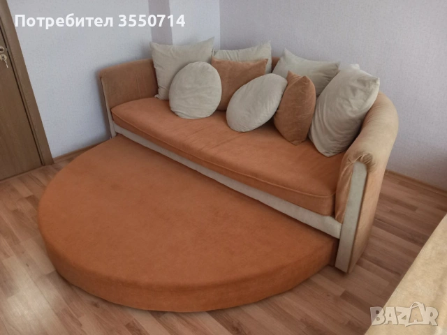 Разтегателен кръгъл диван с 2 фотьоила, снимка 3 - Дивани и мека мебел - 53583465