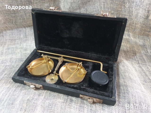 Ювелирна везна , снимка 5 - Антикварни и старинни предмети - 43336917