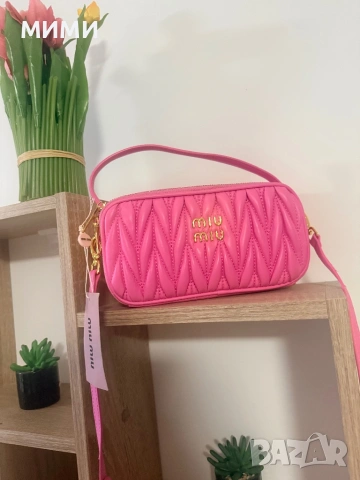 Miu Miu чантичка, снимка 8 - Чанти - 53511242