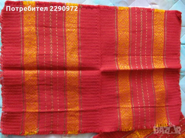 Битова покривка и 6 броя салфетки, снимка 3 - Антикварни и старинни предмети - 32472947