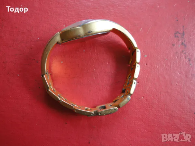 Позлатен дамски часовник Rivage , снимка 3 - Дамски - 48365091