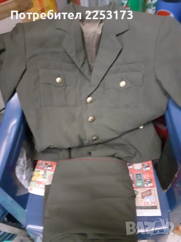 Парадни униформи социализъм,МВР,МHO., снимка 3 - Антикварни и старинни предмети - 39511385