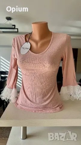 Блуза с дантелен ръкав