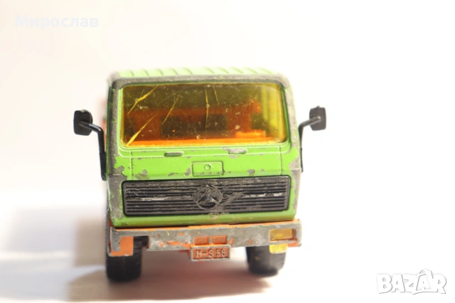 1/55 ?? SIKU MERCEDES BENZ КАМИОН ИГРАЧКА КОЛИЧКА МОДЕЛ, снимка 4 - Колекции - 53163892