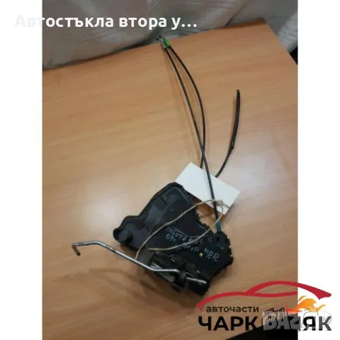 Брава врата предна дясна Тойота Рав4 08г., снимка 1