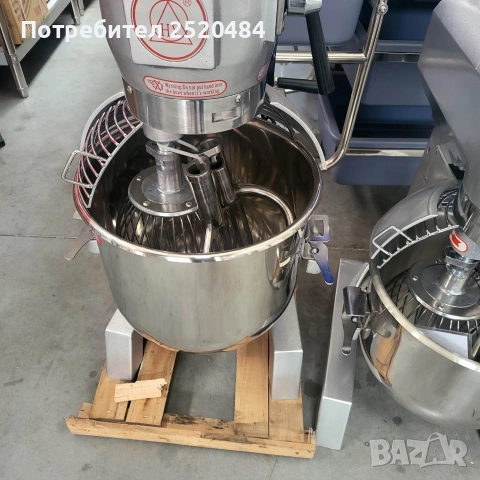 Професионален планетарен миксер 40 литра с 3 скорости! ХИТ Цена 1835,54€/3,590лв., снимка 3 - Обзавеждане на кухня - 53417314