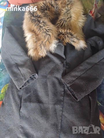 Дамско палто с яка, снимка 2 - Палта, манта - 52879427