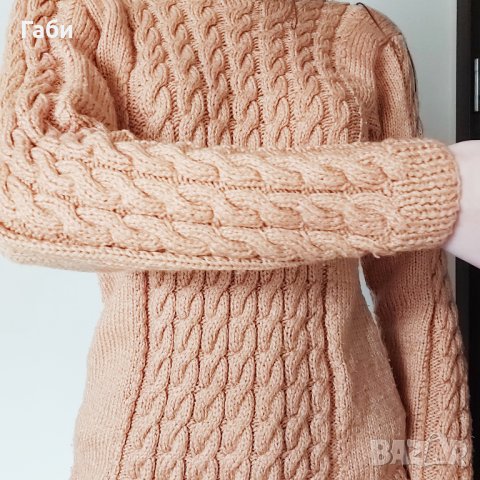 Ръчно плетена блуза с плетеници, снимка 6 - Блузи с дълъг ръкав и пуловери - 27530609