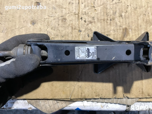 Авариен Крик Авто Крик Toyota Prius, снимка 4 - Аксесоари и консумативи - 52789652