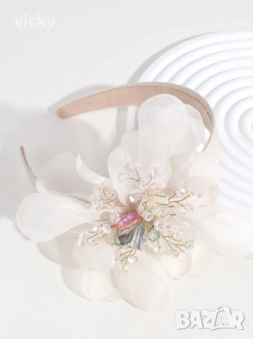 Диадема с голямо цвете в екрю или коралово, вдъхновена от Petite Fleur, снимка 5 - Аксесоари за коса - 45002213