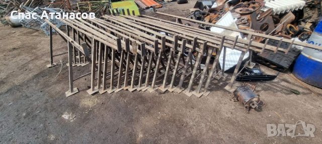 Метални поставки /магарета/