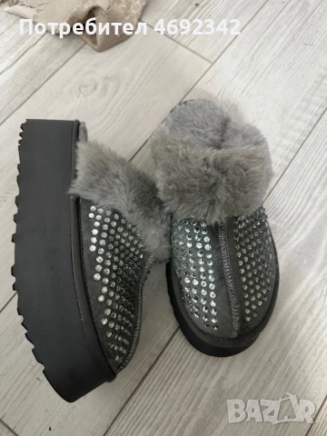 Обувки, снимка 3 - Дамски ежедневни обувки - 52899261