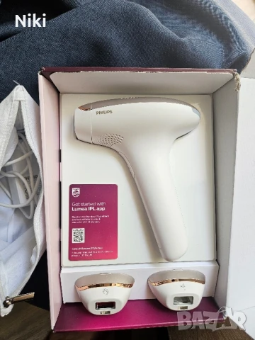 Фотоепилатор Philips Lumea Sc1998/00 + 2 приставки за лице и бикини зона 