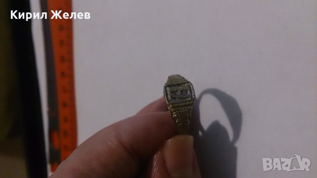 Много стар пръстен сачан над стогодишен с БУКВА - А - 60101, снимка 7 - Антикварни и старинни предмети - 28857846
