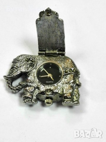 Дамски часовник- медальон, снимка 2 - Дамски - 36582503