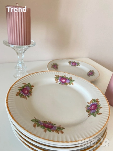 Порцеланови десертни чинии
