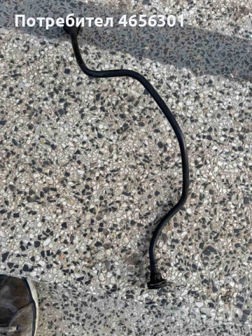 Тръбичка за антифриз Ауди Audi A4 само за 20лв. 8K0121164E, снимка 2 - Части - 52481385