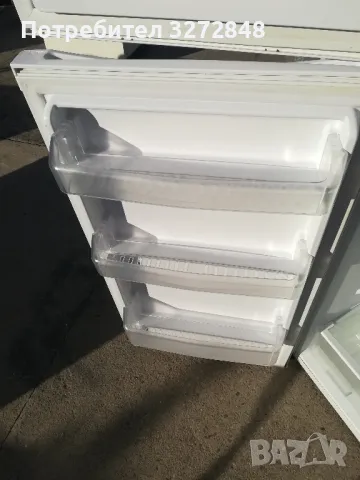 Хладилник с камера , снимка 3 - Хладилници - 47853563