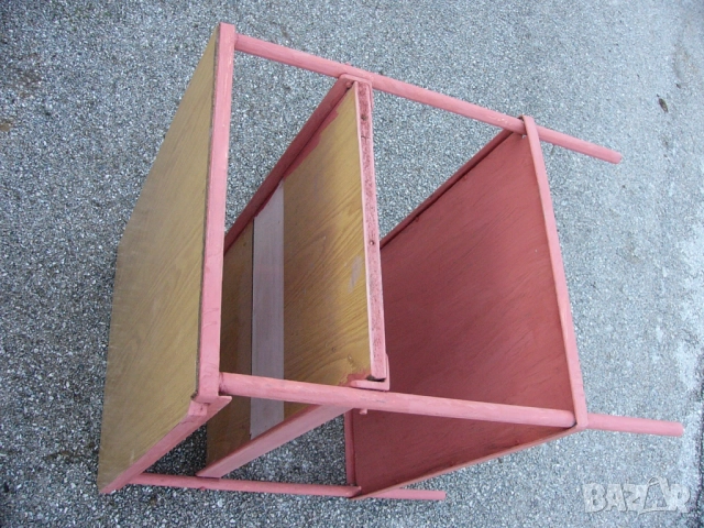 Българска Метална Шлосерска Работна МАСА 69x50,5x74см 29кг Дървен Плот Тезгях Стелажи Рафтове БАРТЕР, снимка 6 - Други инструменти - 51947113