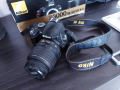 Nikon D3000 AF-S DX VR Zoom-Nikkor 55-200mm f/4-5.6G IF-ED, снимка 1 - Фотоапарати - 36550602