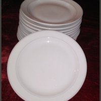 Комплект порцеланови десертни/подложни чинии с „изчистен“ вид, снимка 3 - Чинии - 27017772