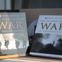 2 броя нови книги за първата и втората световна война+дискове, снимка 2 - Специализирана литература - 38334119