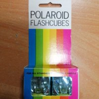 Светкавица Polaroid flashcubes , снимка 1 - Светкавици, студийно осветление - 43391218