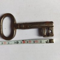 Стар кован ключ , снимка 1 - Антикварни и старинни предмети - 43803911