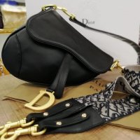 Дамска чанта Dior код 13, снимка 1 - Чанти - 29065174