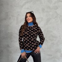 Дамска блуза , снимка 1 - Блузи с дълъг ръкав и пуловери - 43486243