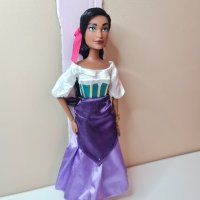 Оригинална кукла Есмералда - Парижката Света Богородица - Дисни Стор Disney store, снимка 6 - Кукли - 39142452