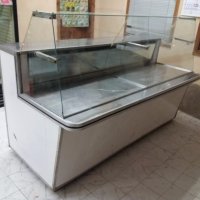 Продажба на хладилна витрина, снимка 1 - Оборудване за магазин - 27319693