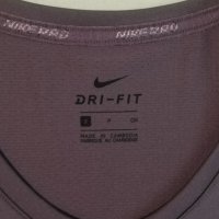 Nike PRO DRI-FIT оригинална тениска S Найк спортна фланелка фитнес, снимка 3 - Спортни екипи - 32883801