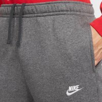 Nike Sportswear Club Fleece Men's Pants - страхотно мъжко долнище , снимка 2 - Спортни дрехи, екипи - 40594462