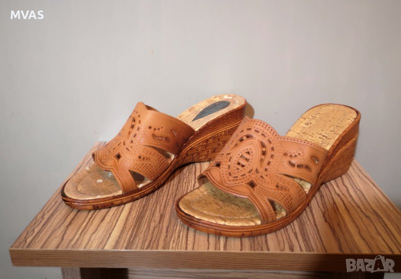 Нови - 45% кожени чехли на платформа camel 39 размер кафяви бежови, снимка 1