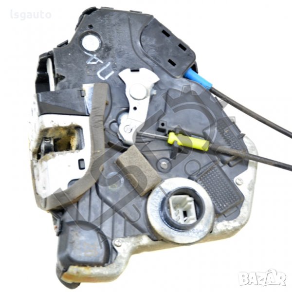 Брава предна дясна врата Toyota Avensis II 2003-2009 TA100721N-112, снимка 1