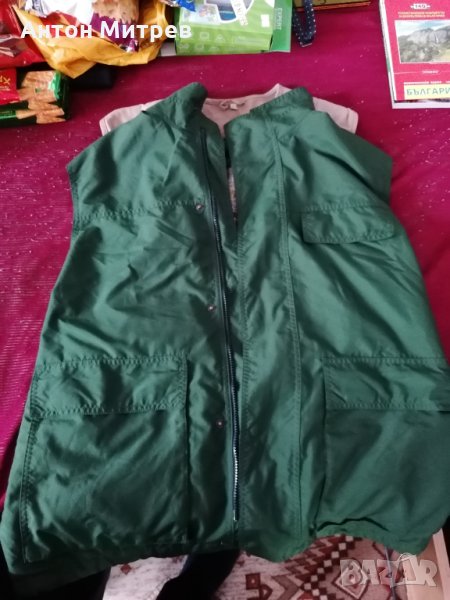 Продавам рибарско елече - супер запазено и с много джобове, снимка 1