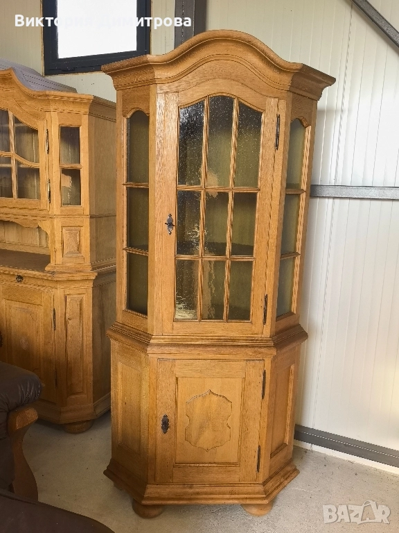 Ъглова витрина Антик , снимка 1
