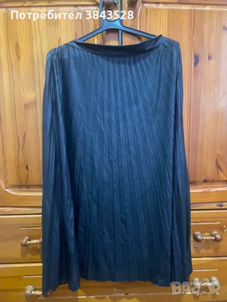 Плисирана пола, снимка 1