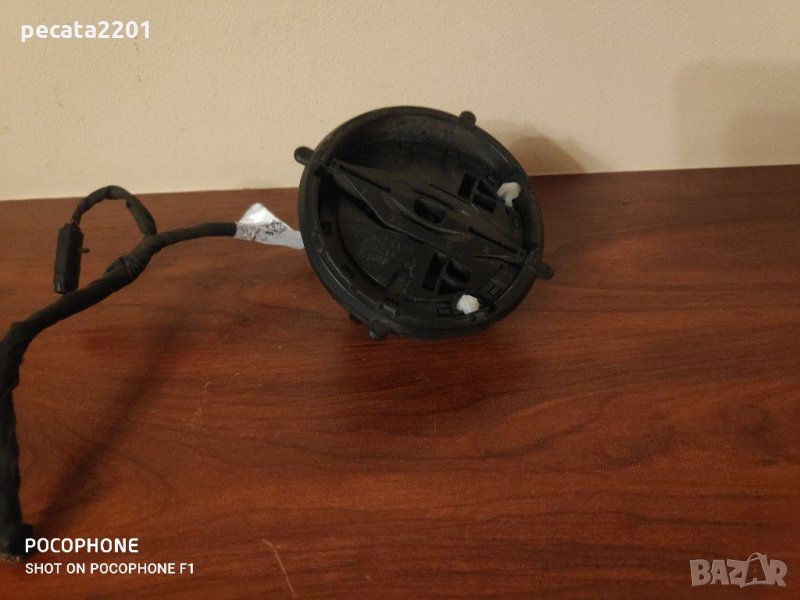 Продавам - оригинален мотор за дясно огледало за Мерцедес W205, снимка 1