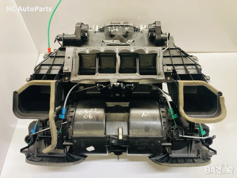 Кутия за парно климатик за Land Rover Ланд Ровър Вок L322JEC501350 2008, снимка 1