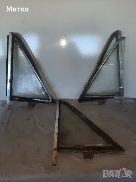 Предни странични триъглни стъкла за ГАЗ Волга ВАЗ или УАЗ, снимка 1