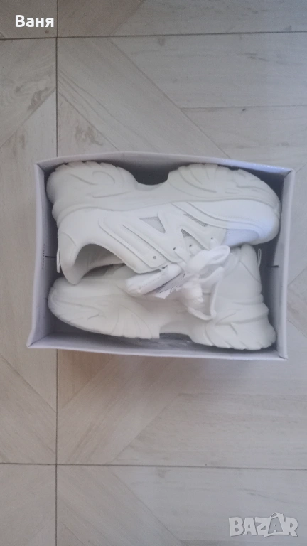 Нови,с етикет бели маратонки, дамски , снимка 1